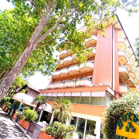 Hotel Milord Cesenatico Kültér fotó