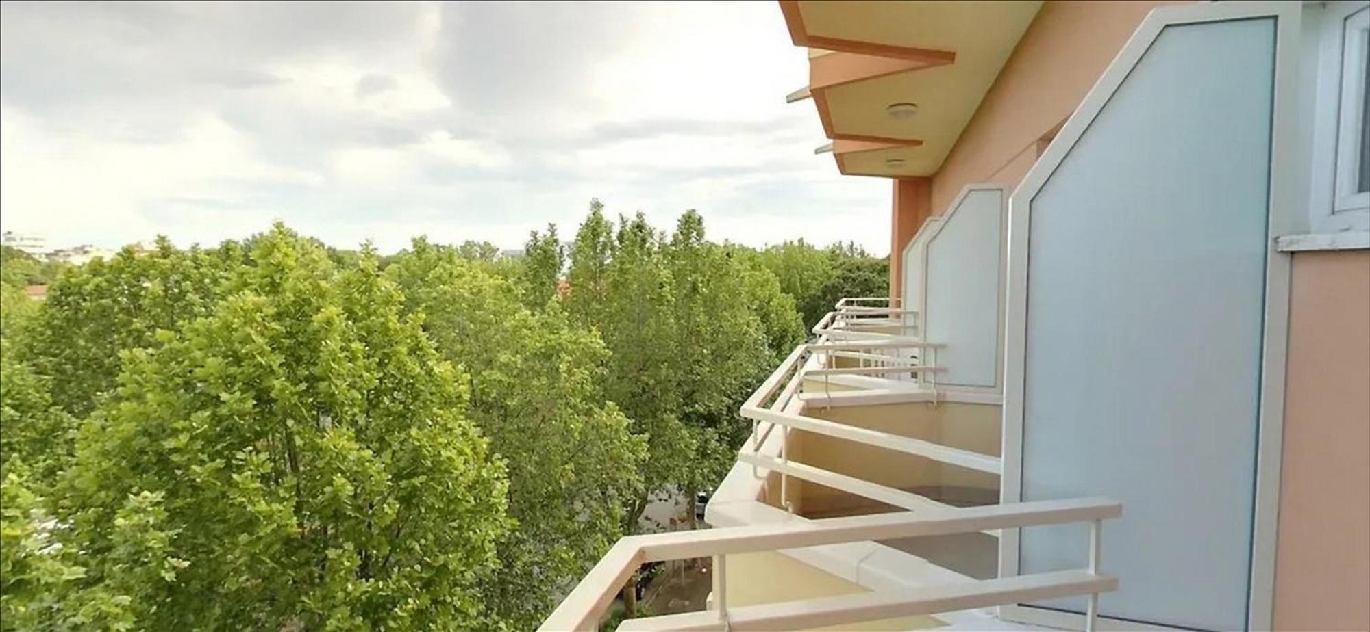 Hotel Milord Cesenatico Kültér fotó