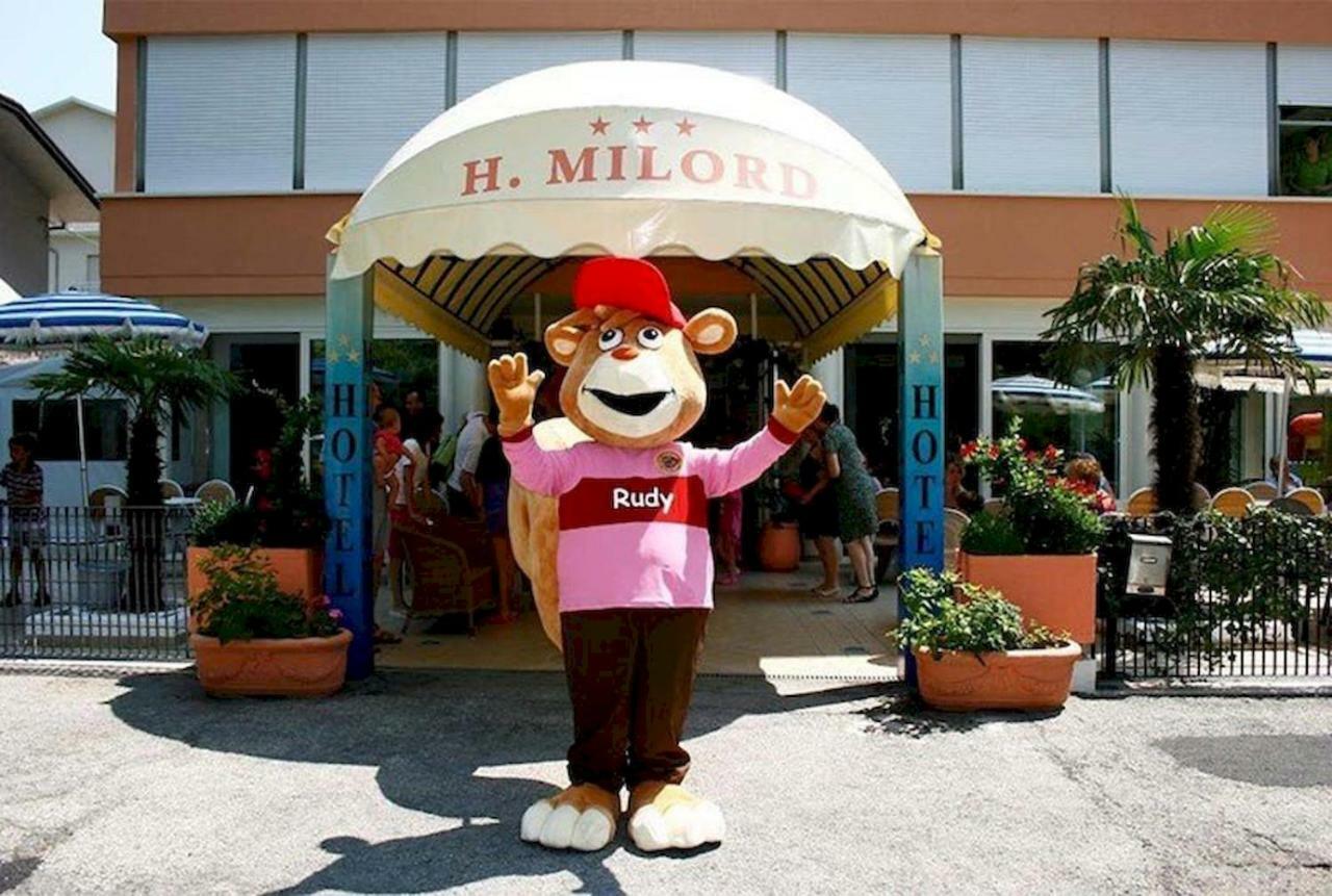 Hotel Milord Cesenatico Kültér fotó