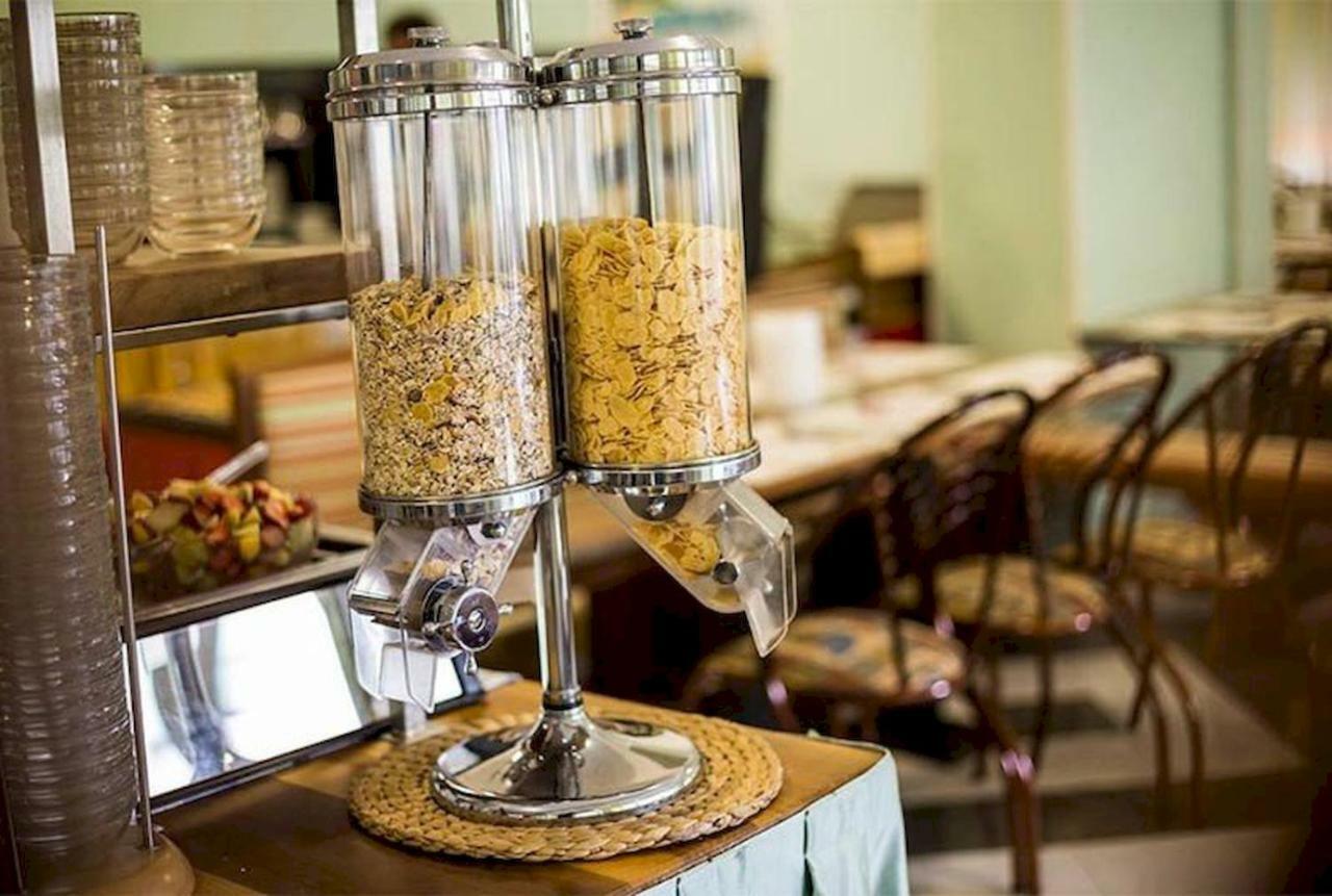 Hotel Milord Cesenatico Kültér fotó
