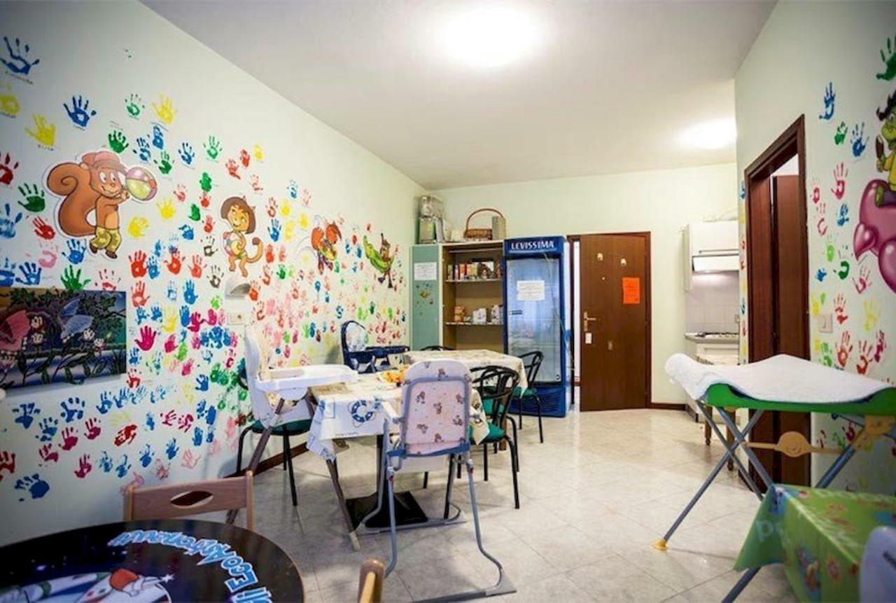 Hotel Milord Cesenatico Kültér fotó